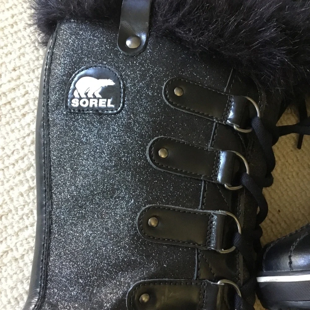 Sorel Black Faux Fur Lace-Up Winter Boots